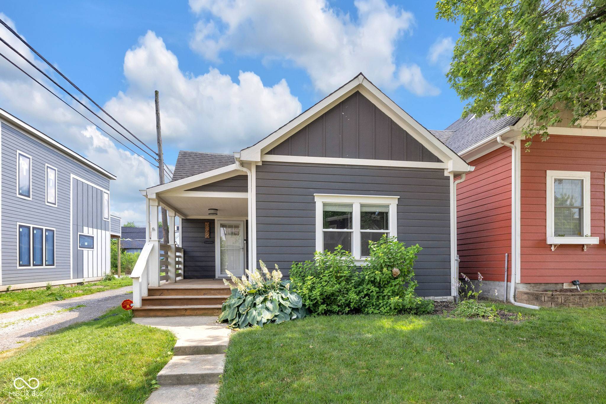 Indianapolis, IN 46225,329 Parkway AVE