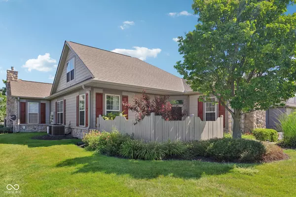 16636 Brownstone CT, Westfield, IN 46074