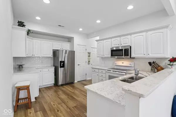 Westfield, IN 46074,16636 Brownstone CT