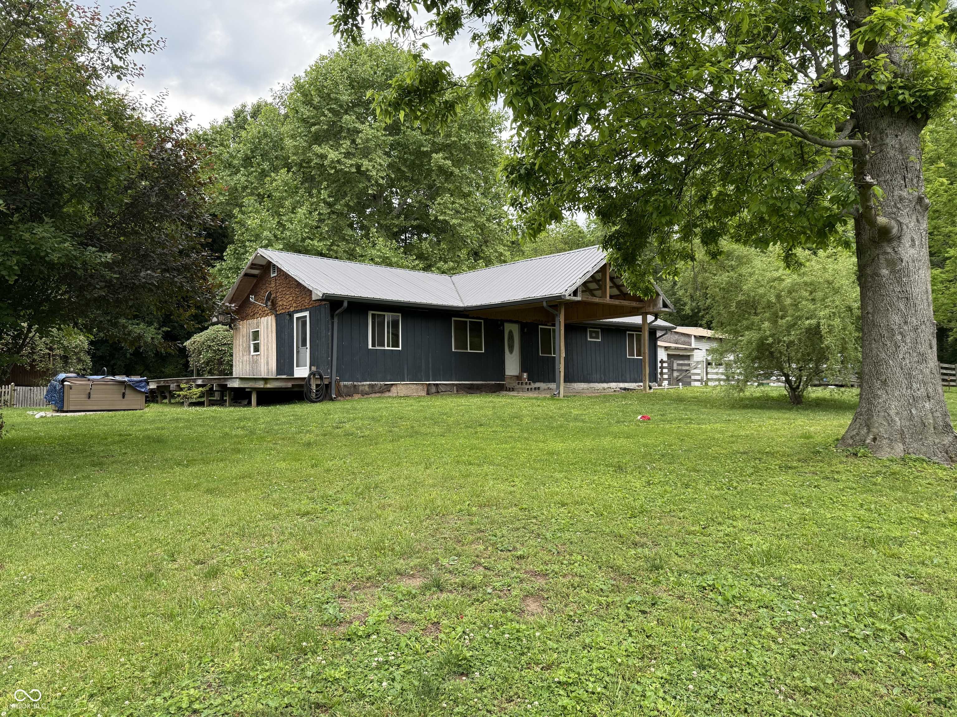 Spencer, IN 47460,5821 Rocky Hill RD