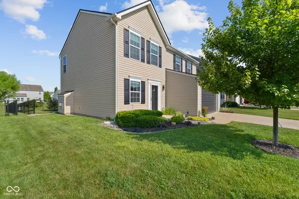 Whiteland, IN 46184,3230 Hemlock ST