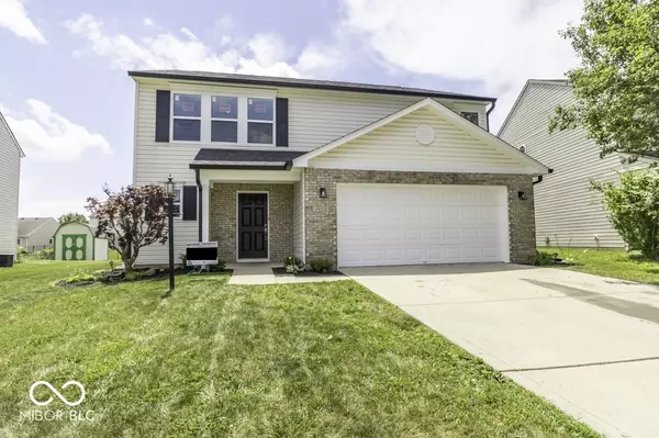 9665 Gull Lake DR, Indianapolis, IN 46239