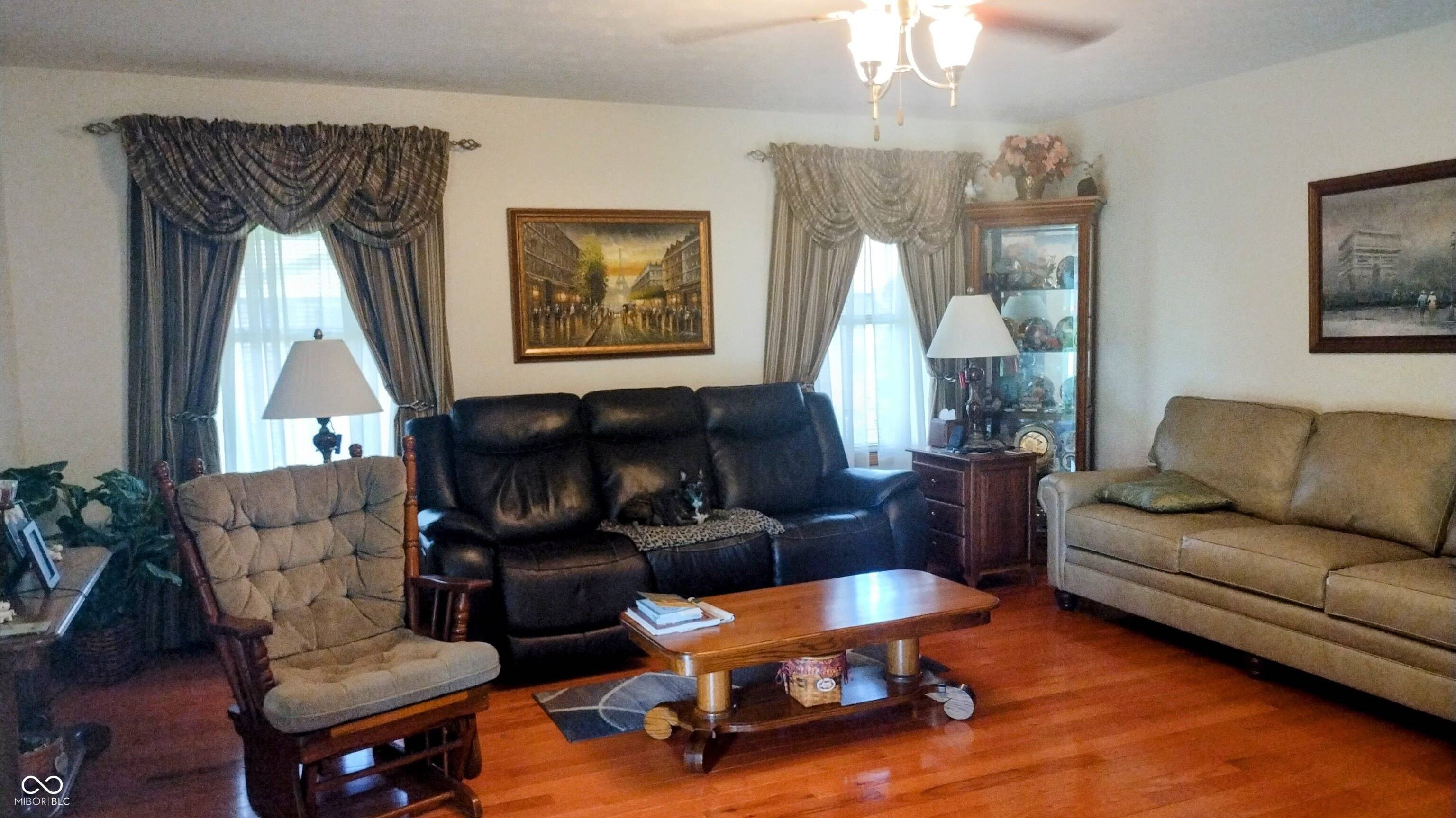Columbus, IN 47203,3422 Sycamore DR