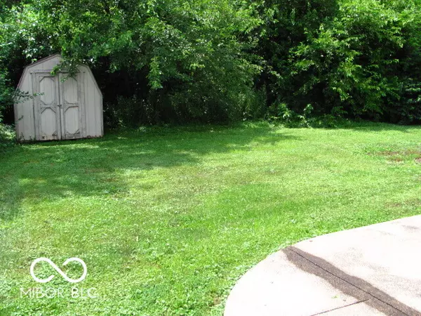 Indianapolis, IN 46219,986 N Boehning ST
