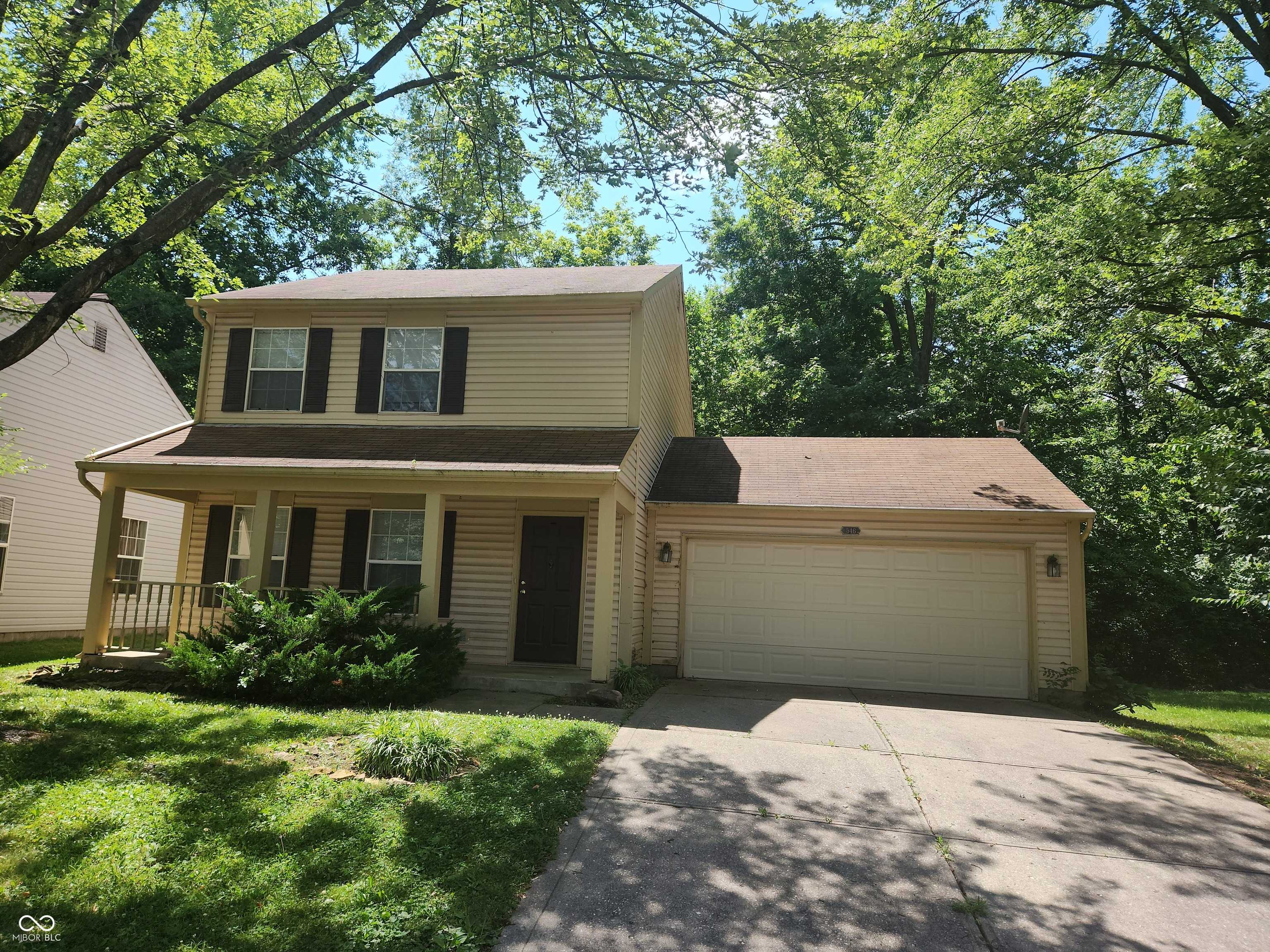 546 Grand Woods DR, Indianapolis, IN 46224