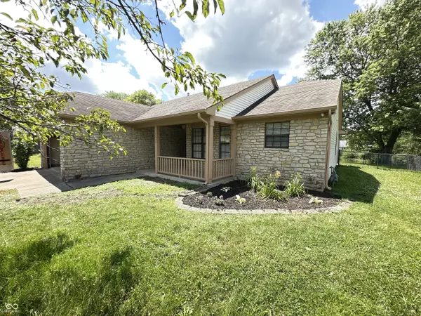 Indianapolis, IN 46236,7450 Cobblestone W DR