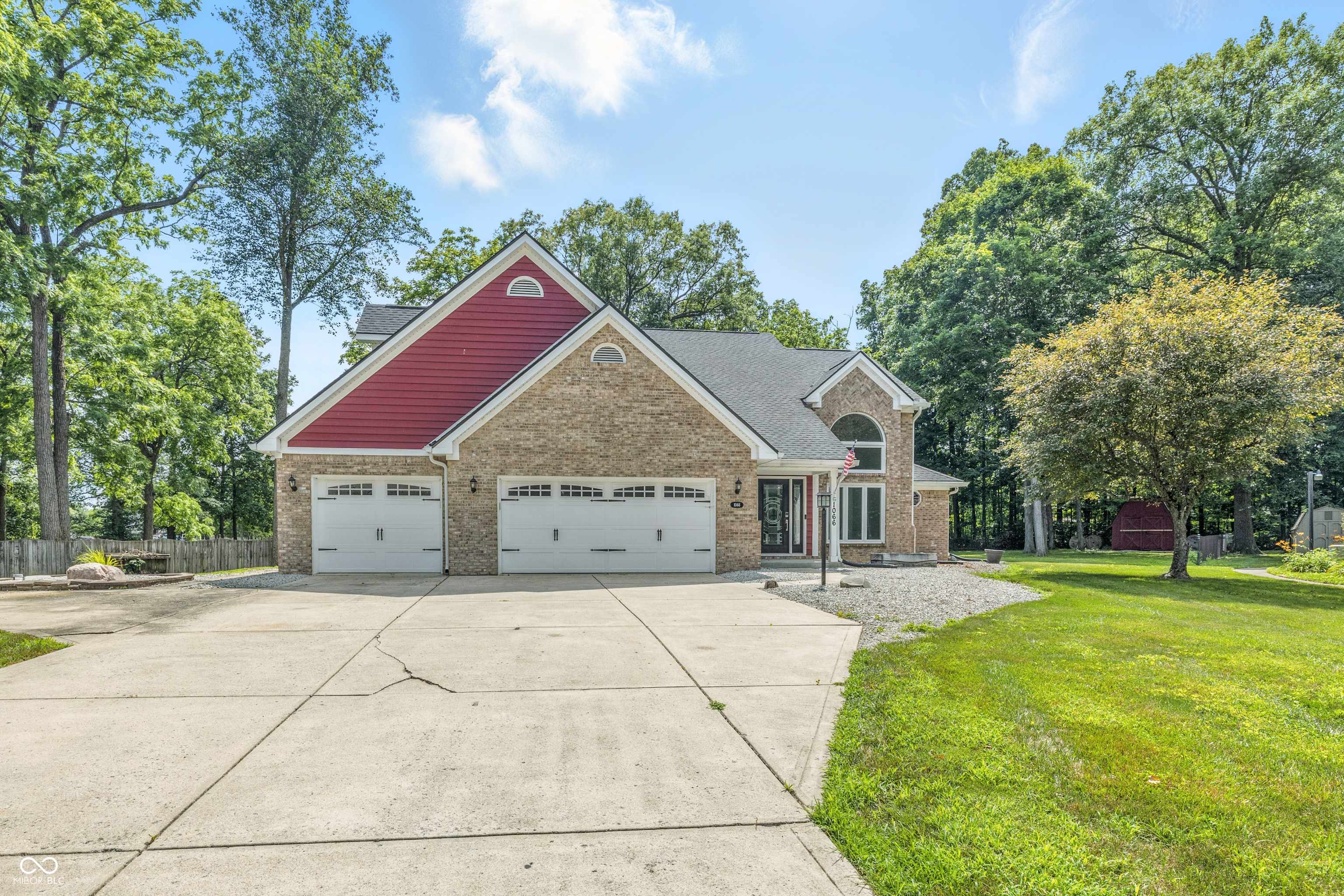 Greenfield, IN 46140,1066 N Dogwood WAY