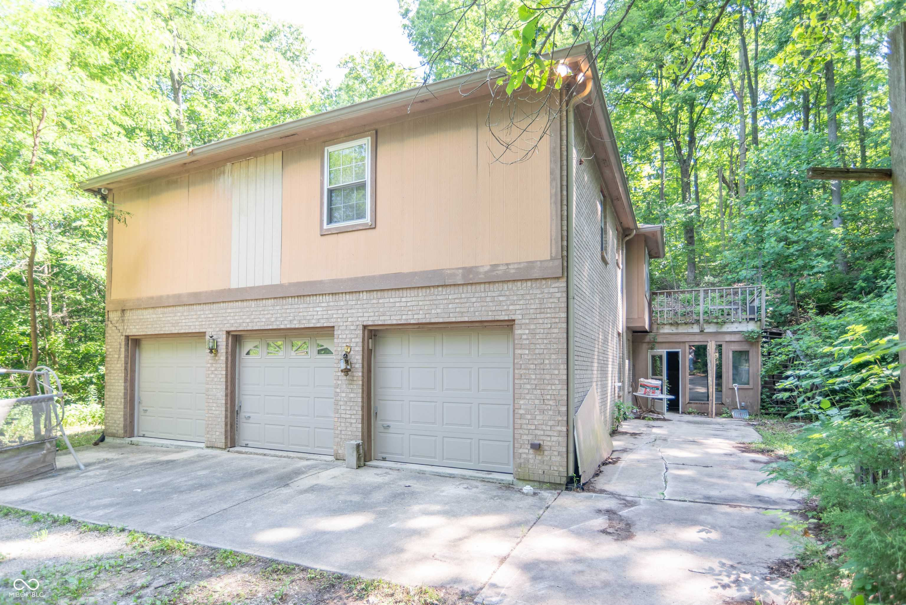 Bargersville, IN 46106,7303 W Division RD
