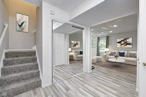 Indianapolis, IN 46236,10246 Liverpool WAY