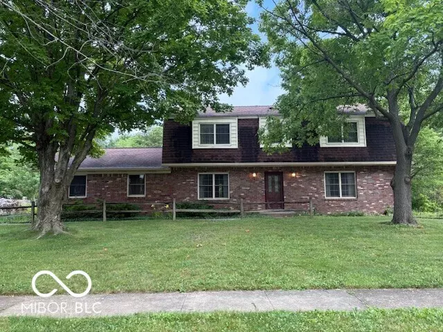Indianapolis, IN 46250,7240 Fulham DR