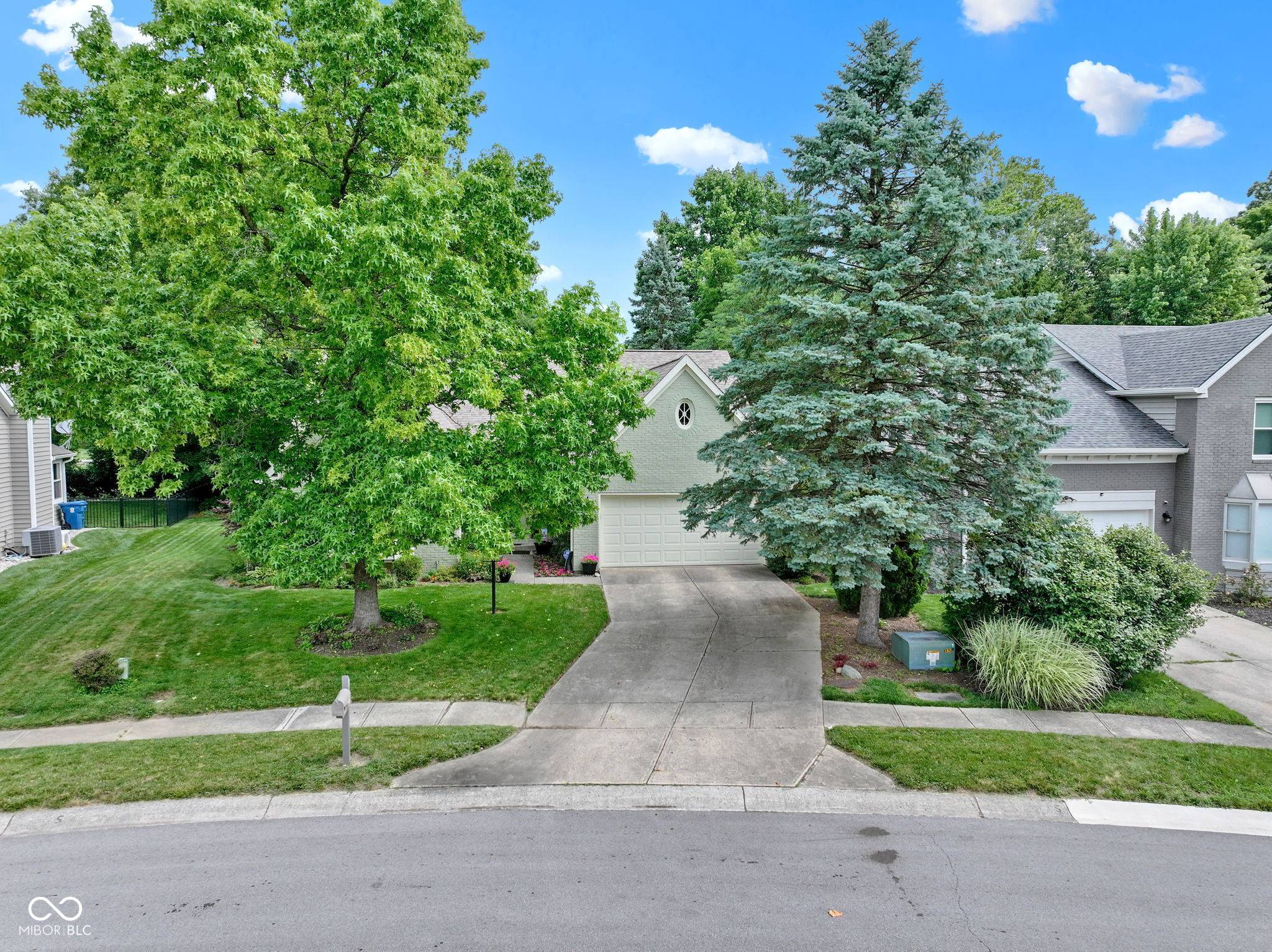 Indianapolis, IN 46280,1114 Clairborne CT