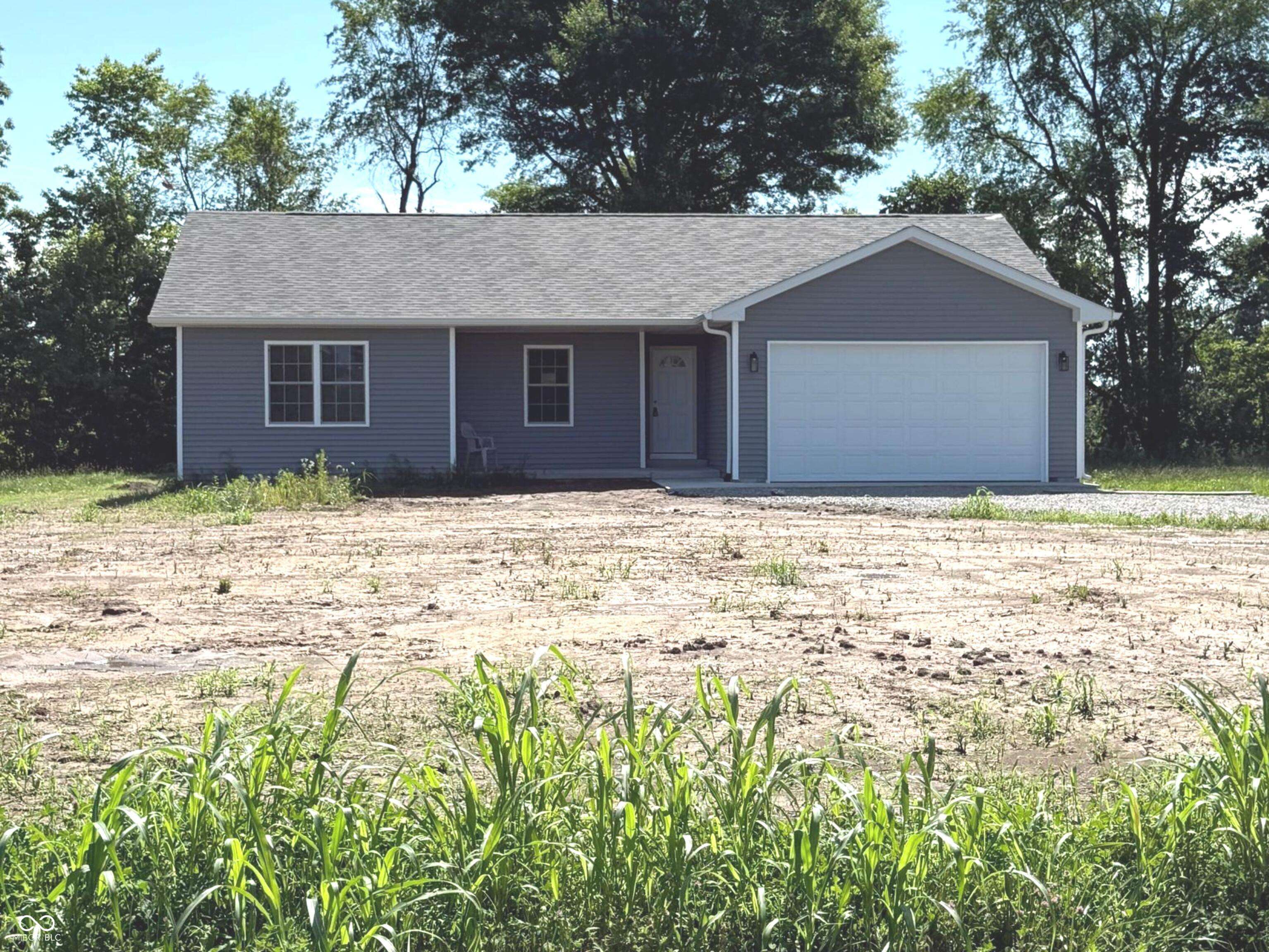 2071 S Friendship DR, Paragon, IN 46166
