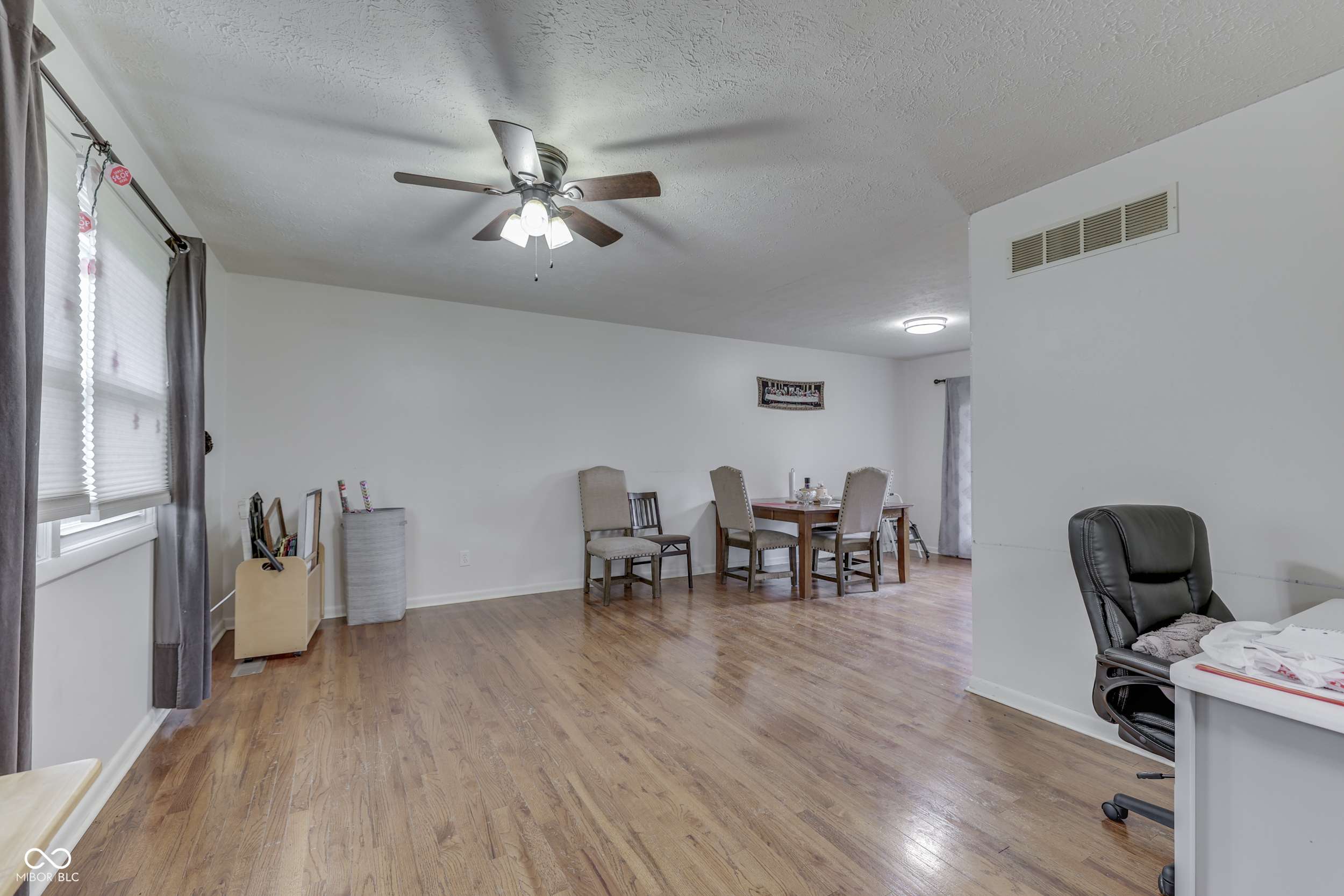 Indianapolis, IN 46260,1924 W 65th PL