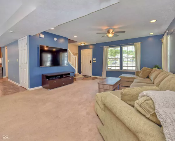Indianapolis, IN 46228,3903 Junco CIR