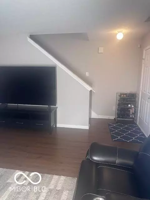 Indianapolis, IN 46237,6548 Frankenberger DR