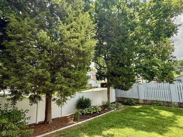 Mooresville, IN 46158,121 S Jefferson ST