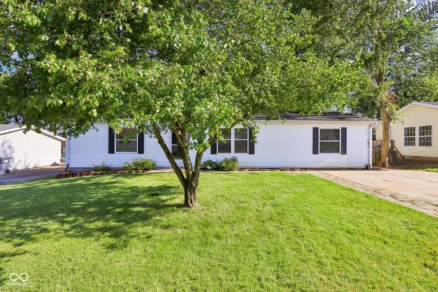 68 Inman DR, Ingalls, IN 46048