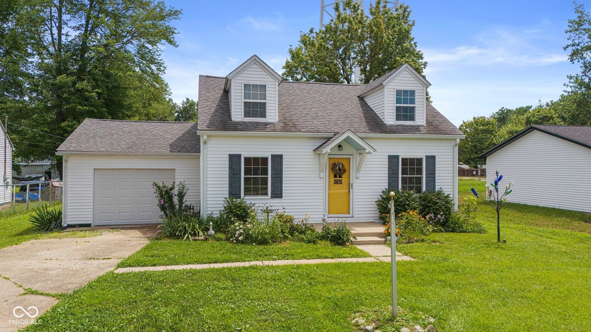 205 W Main ST, Hanover, IN 47243