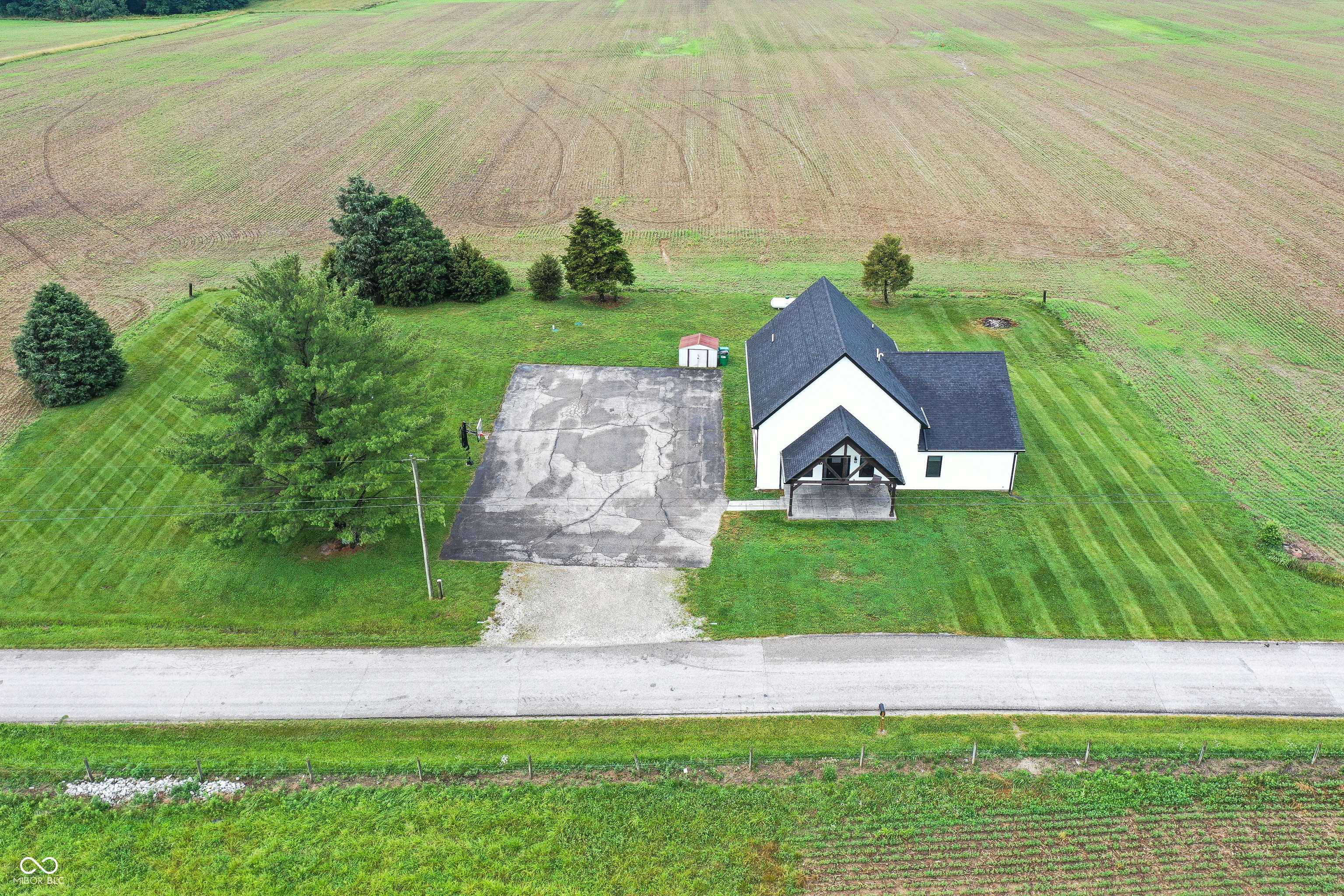 7975 New Harmony RD, Martinsville, IN 46151