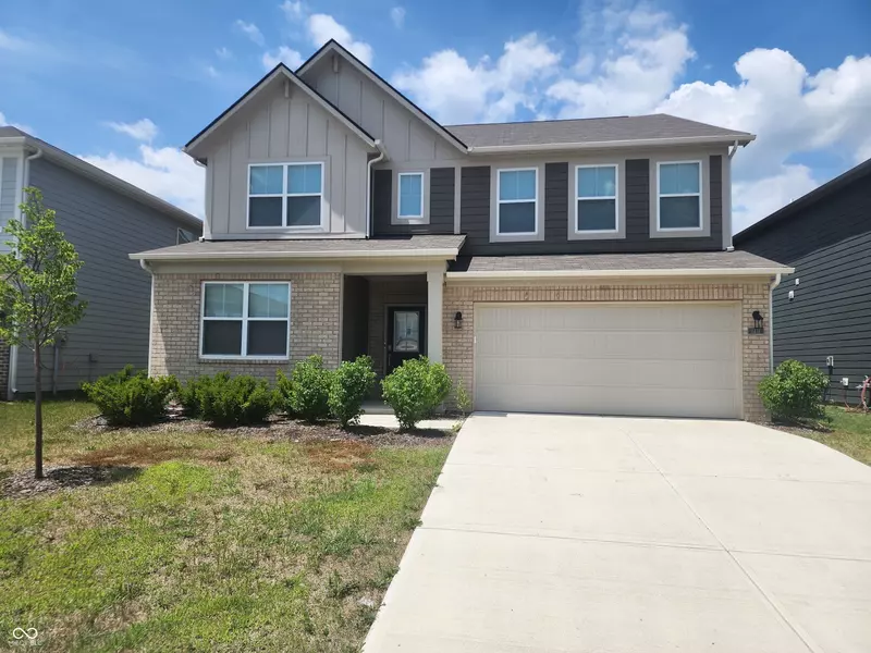 2431 S Carlota DR, New Palestine, IN 46163