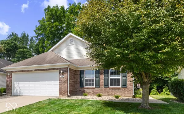 970 Lincoln Park DR W, Greenwood, IN 46142