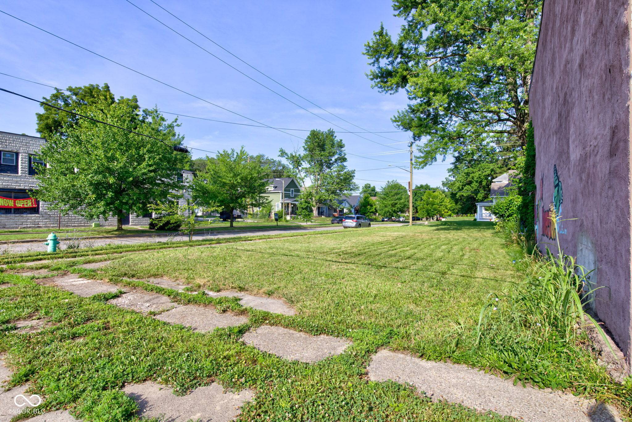 Indianapolis, IN 46208,1410 Roache ST