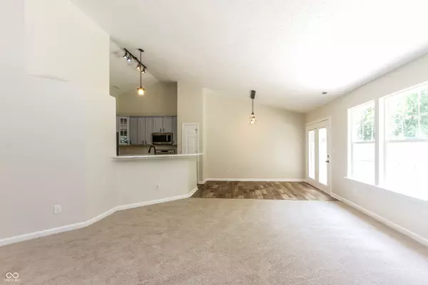 Indianapolis, IN 46237,7209 Sycamore Run DR