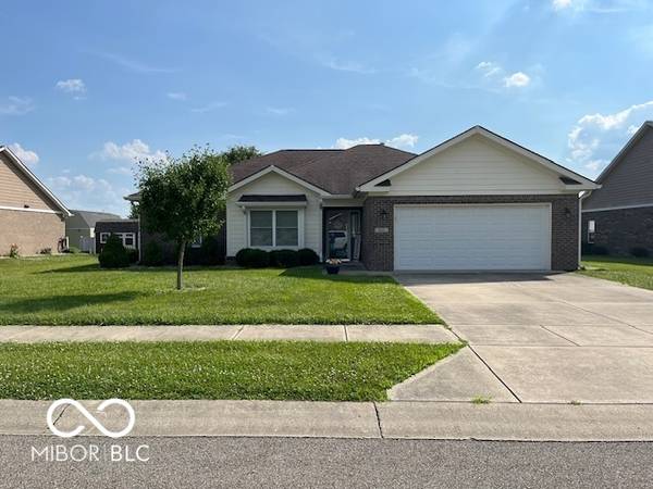 1443 Bush WAY, Shelbyville, IN 46176