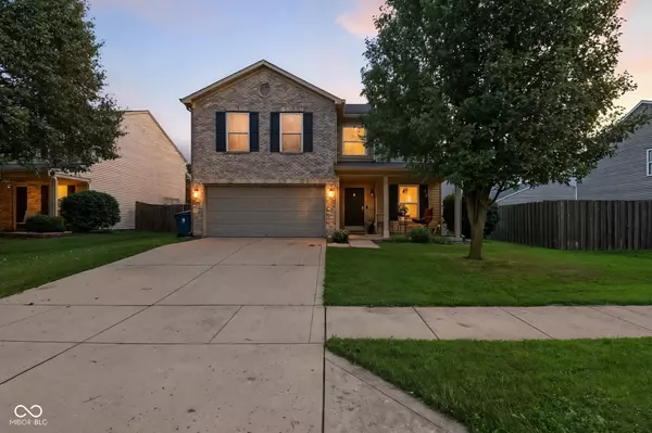 Indianapolis, IN 46259,8147 Retreat LN