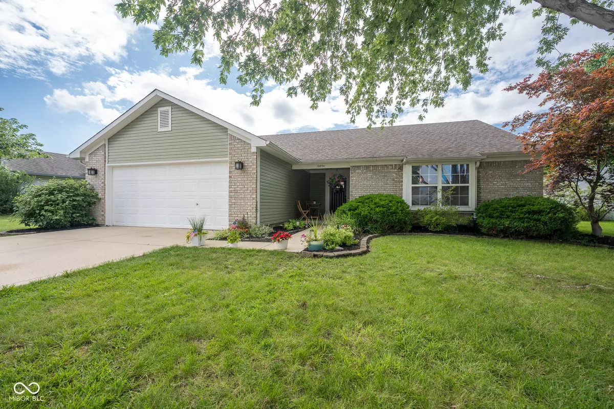 Fishers, IN 46038,12854 Longleaf LN