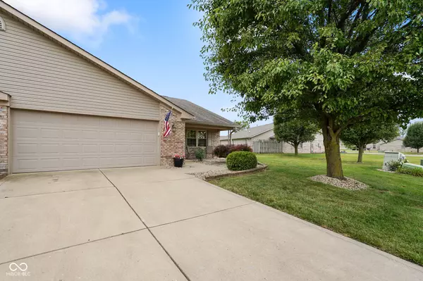 Indianapolis, IN 46237,4001 Oakfield DR