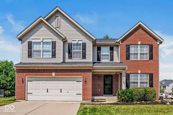 12034 Gatwick View DR, Fishers, IN 46037