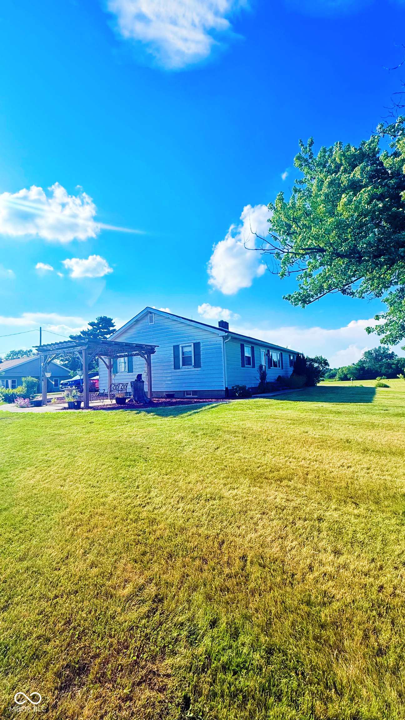 Greenfield, IN 46140,5964 E 250 N