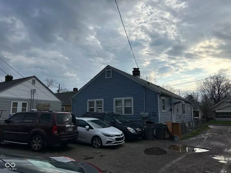 318 N Sherman DR, Indianapolis, IN 46201