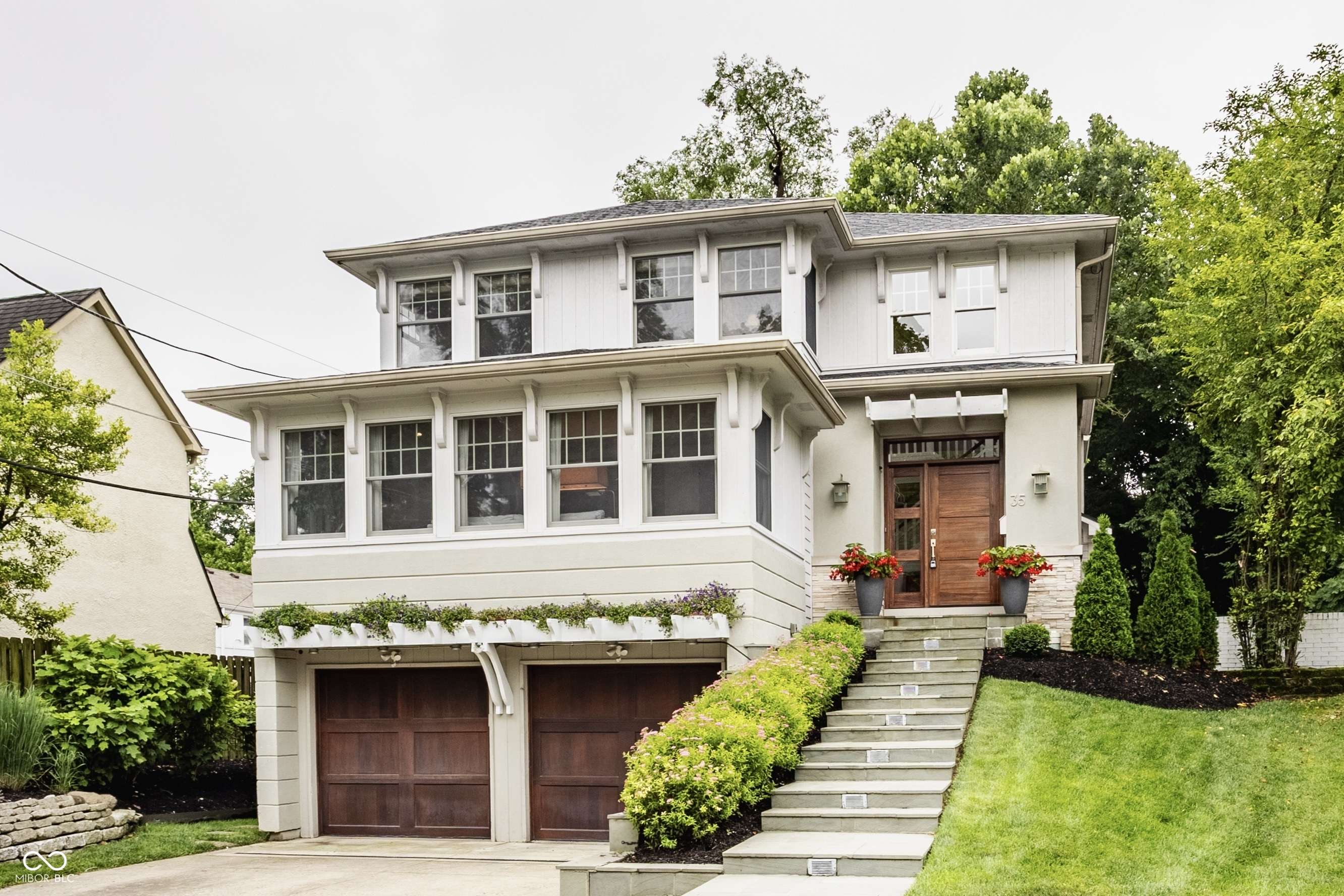 35 E 58th ST, Indianapolis, IN 46220