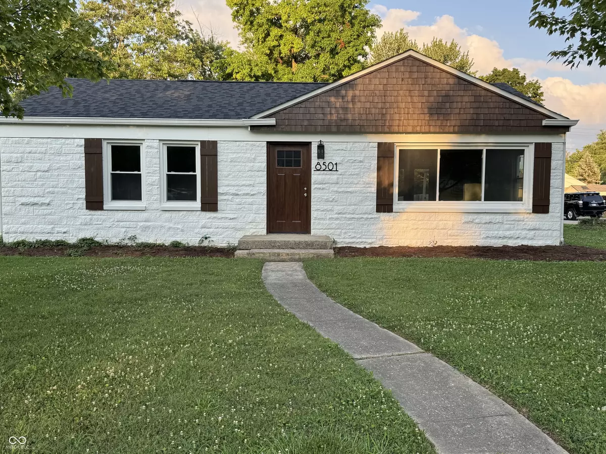 Indianapolis, IN 46240,8501 Compton ST