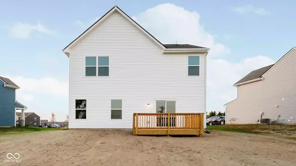 Pendleton, IN 46064,1673 Creek Bed LN