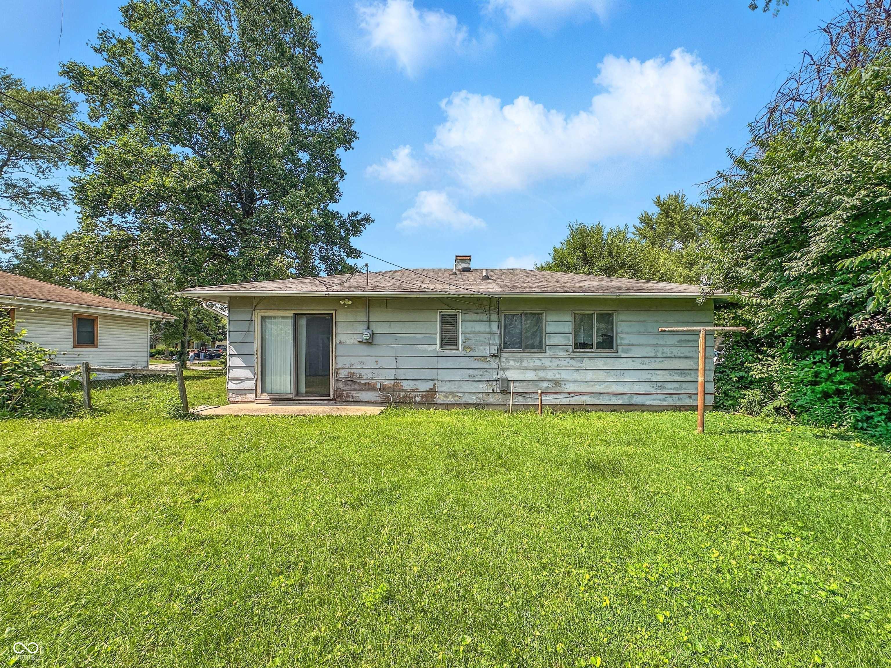 Indianapolis, IN 46222,11 Digby CT