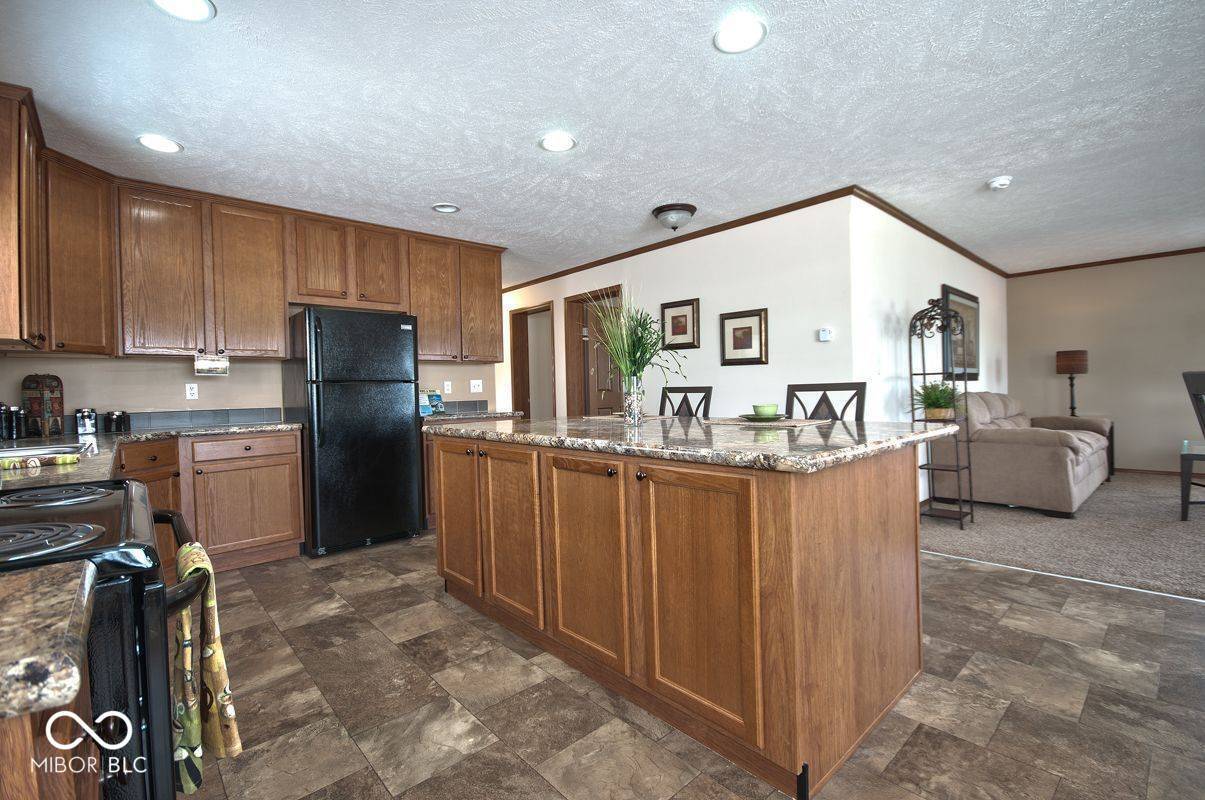Cloverdale, IN 46120,160 Lazy River PL