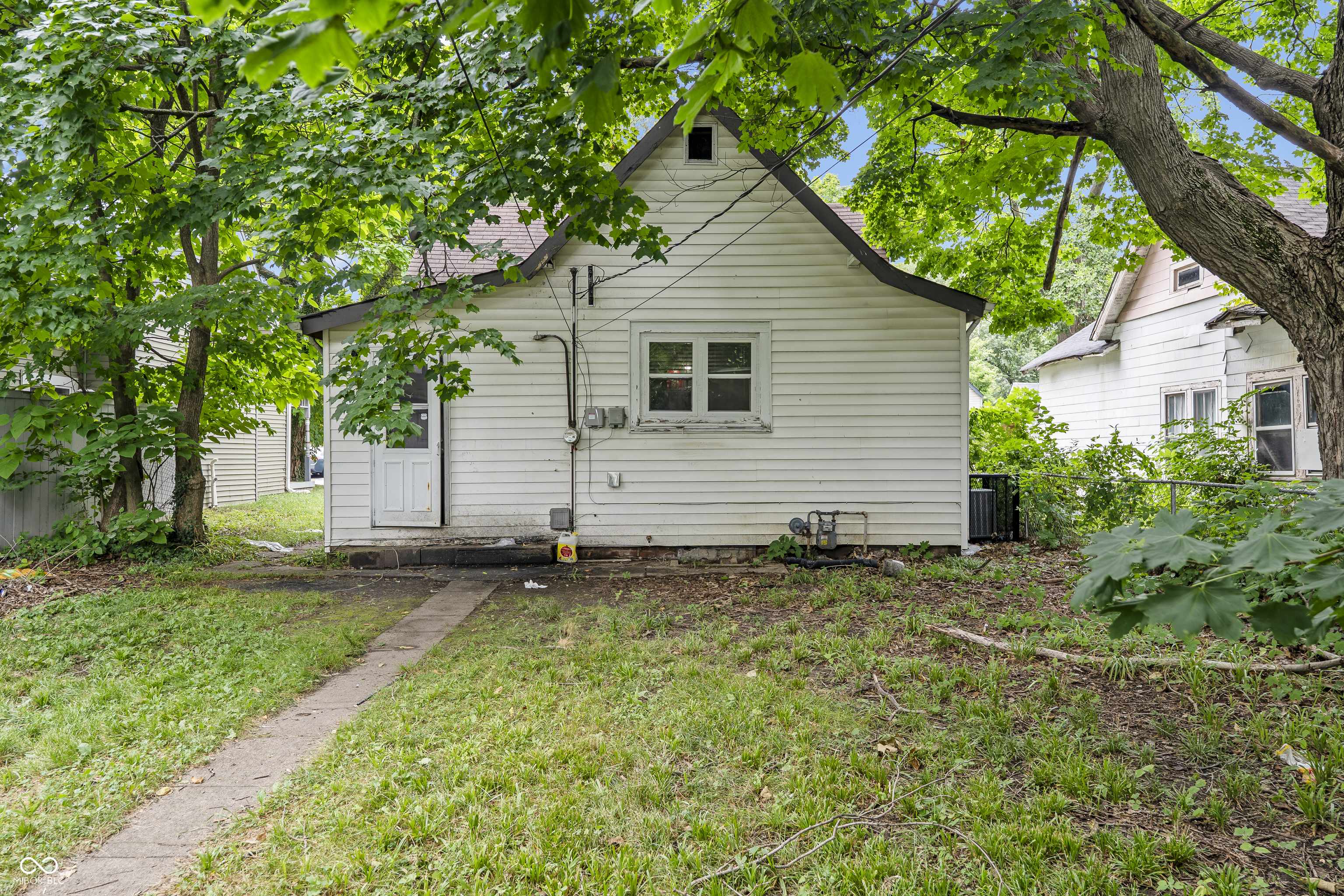 Indianapolis, IN 46208,3445 Graceland AVE