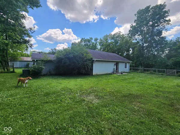 Zionsville, IN 46077,8455 E 250 S