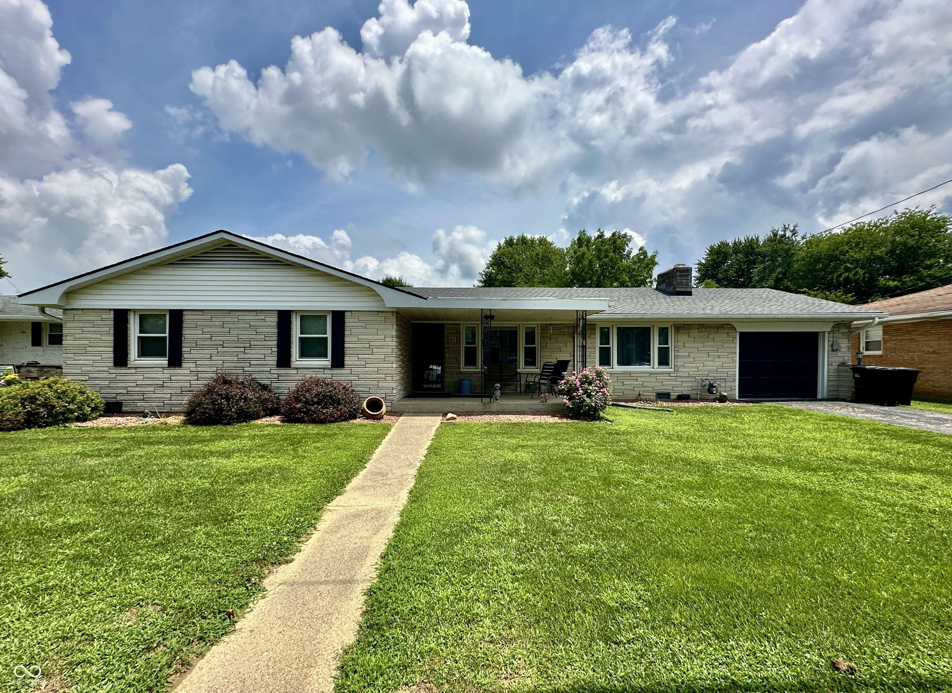 89 S 2nd ST, Martinsville, IN 46151