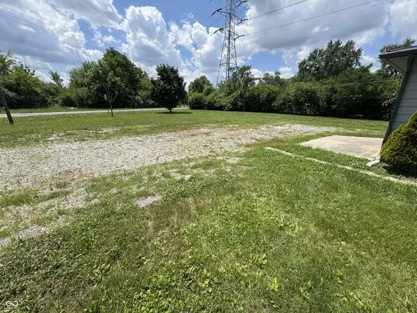 Indianapolis, IN 46226,4006 Kenneth AVE