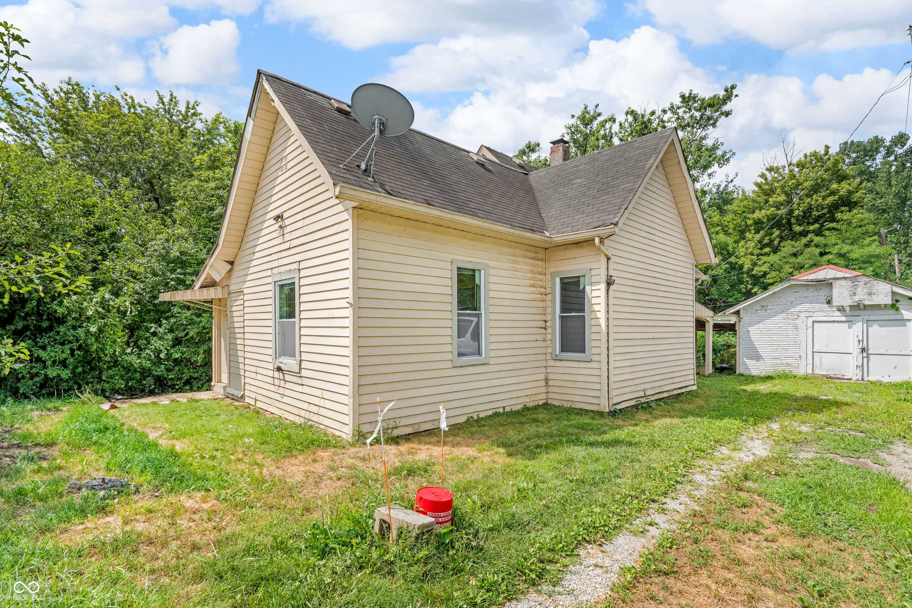 2316 Porter ST, Indianapolis, IN 46231