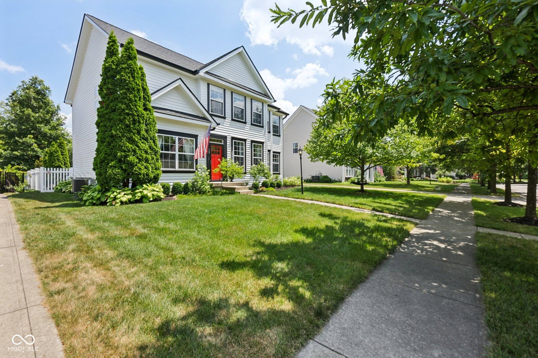 Westfield, IN 46074,15273 Smithfield DR