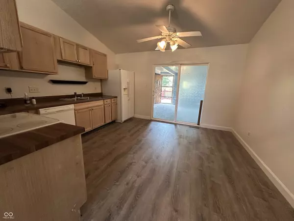 Indianapolis, IN 46227,3708 Pleasant Creek DR