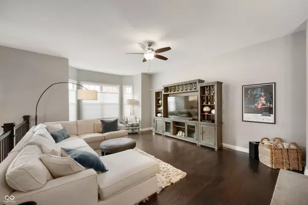 Carmel, IN 46032,869 N Park Trail DR