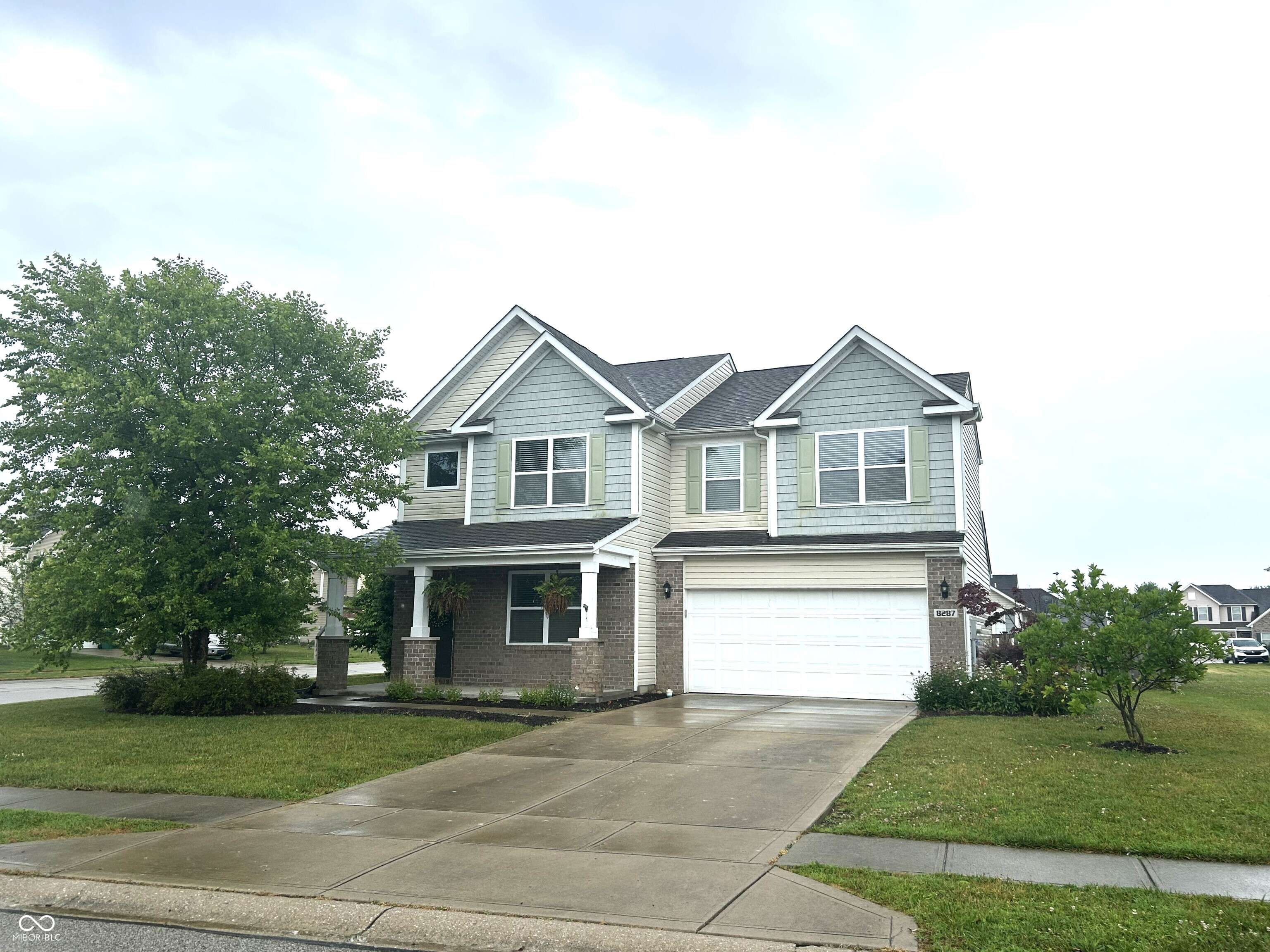8287 Falkirk DR, Avon, IN 46123