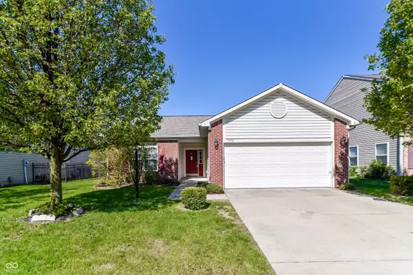 1842 Brook Crossing WAY, Indianapolis, IN 46229