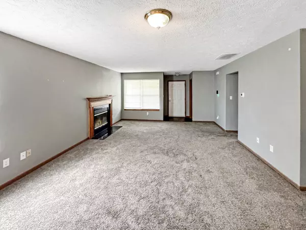 Indianapolis, IN 46229,11115 Dura DR